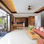 Villa Canthy