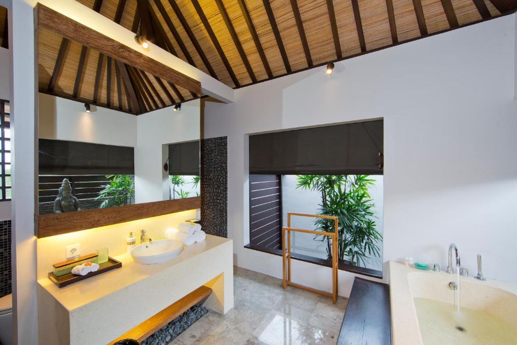 Canthy Villa Seminyak (Bali)